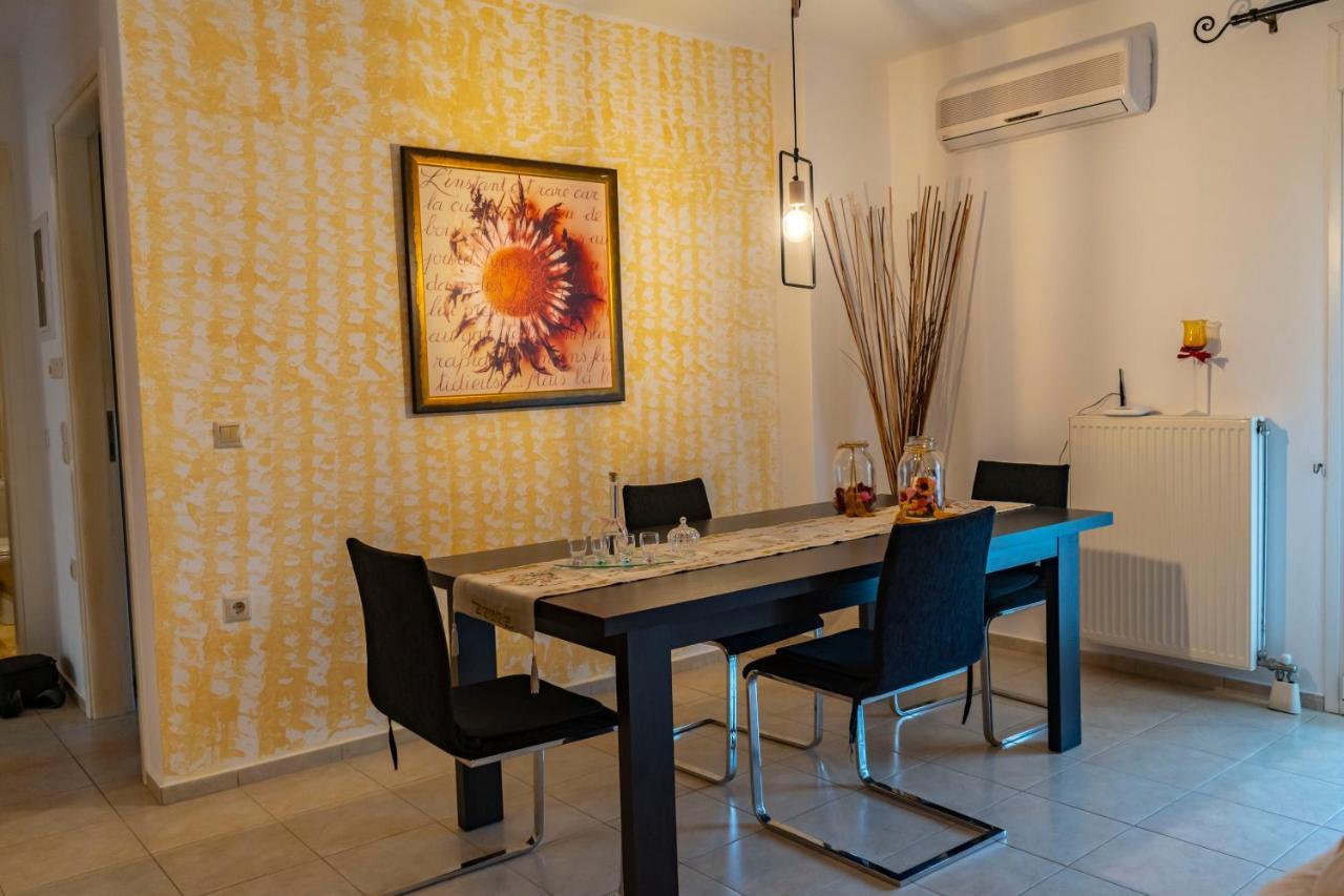 A Quiet Apartment Close To The Sea Goúvai Luaran gambar