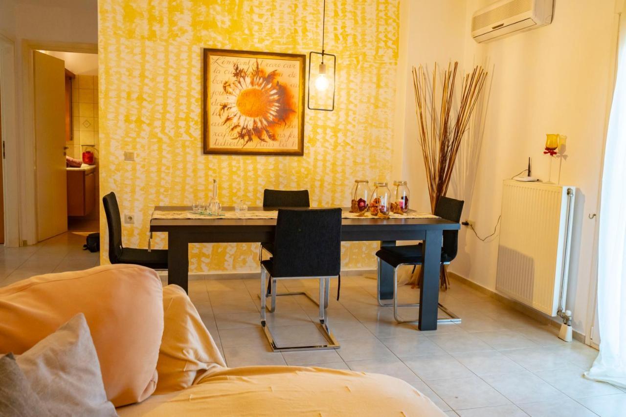 A Quiet Apartment Close To The Sea Goúvai Luaran gambar